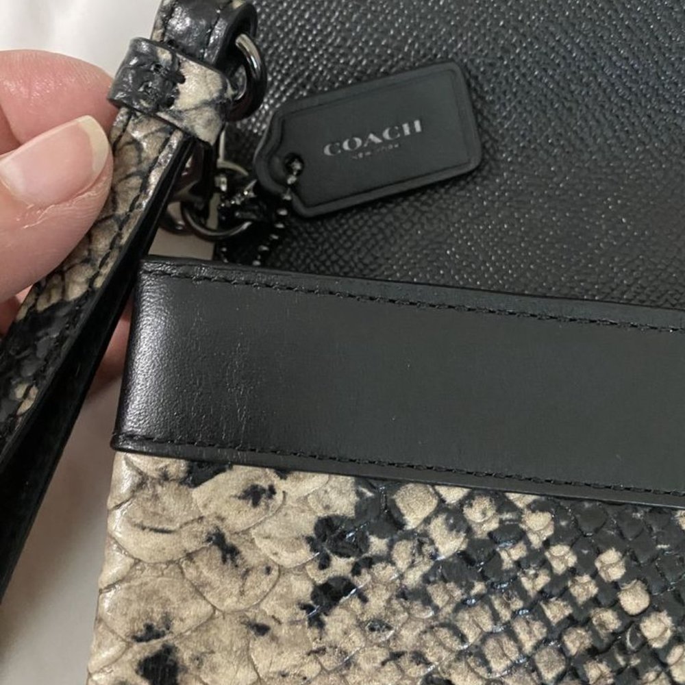 Authentic Coach Beechwood Python Embossed Leather - image 4